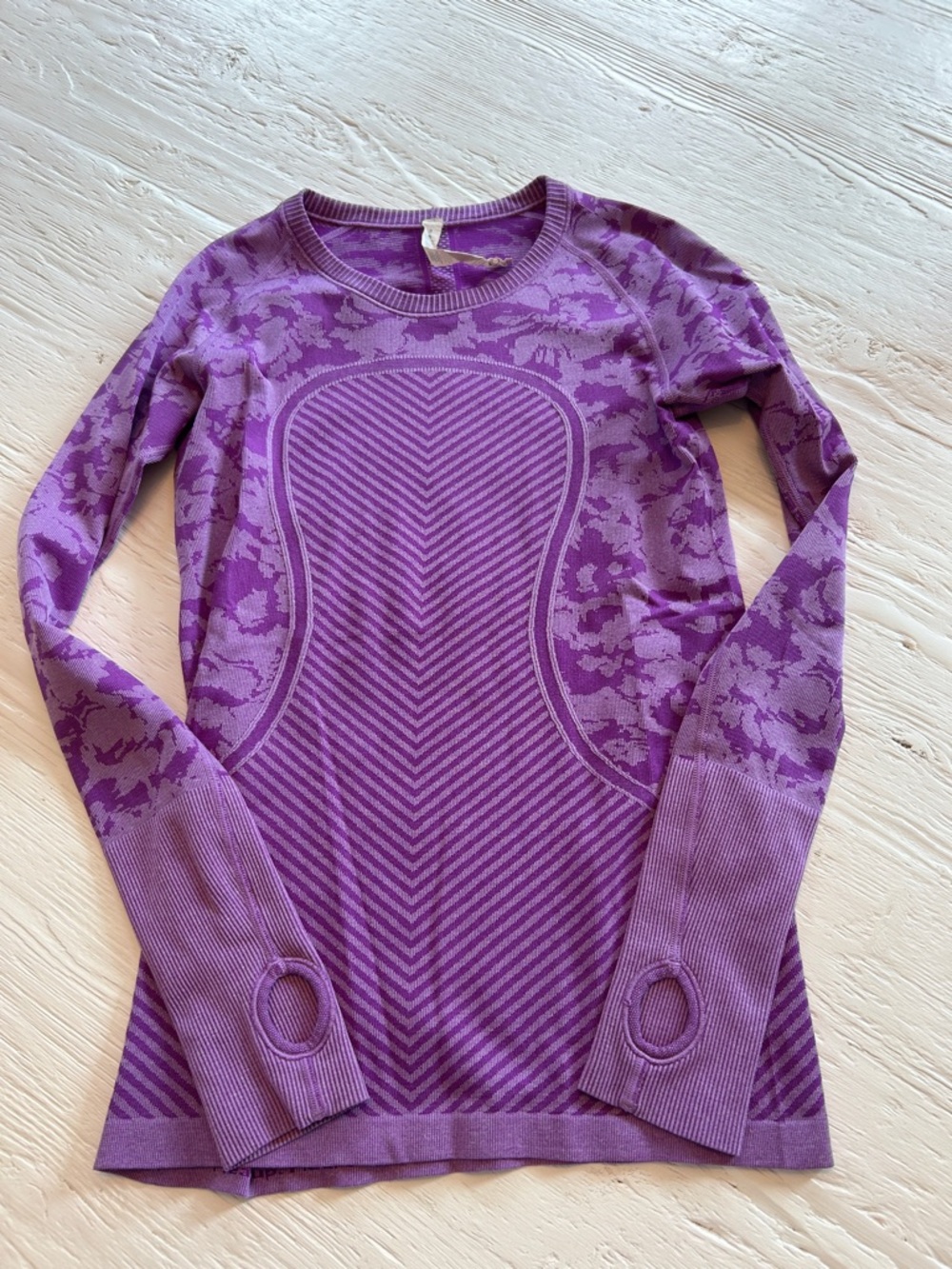 Women's Purple Long Sleeve Seamless Performance Top